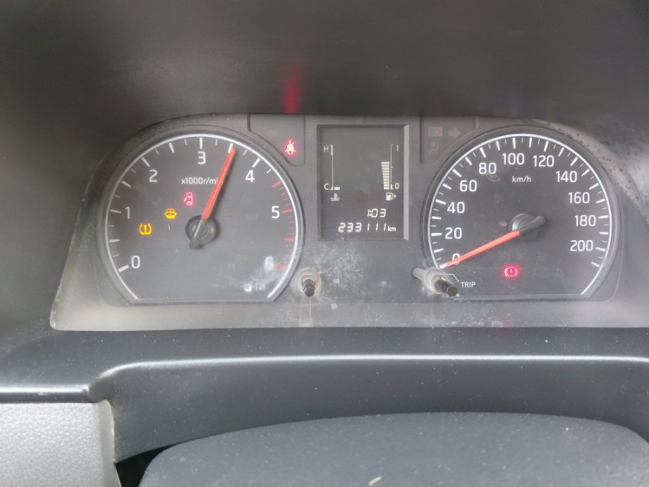 نيسان Urvan  2021 image