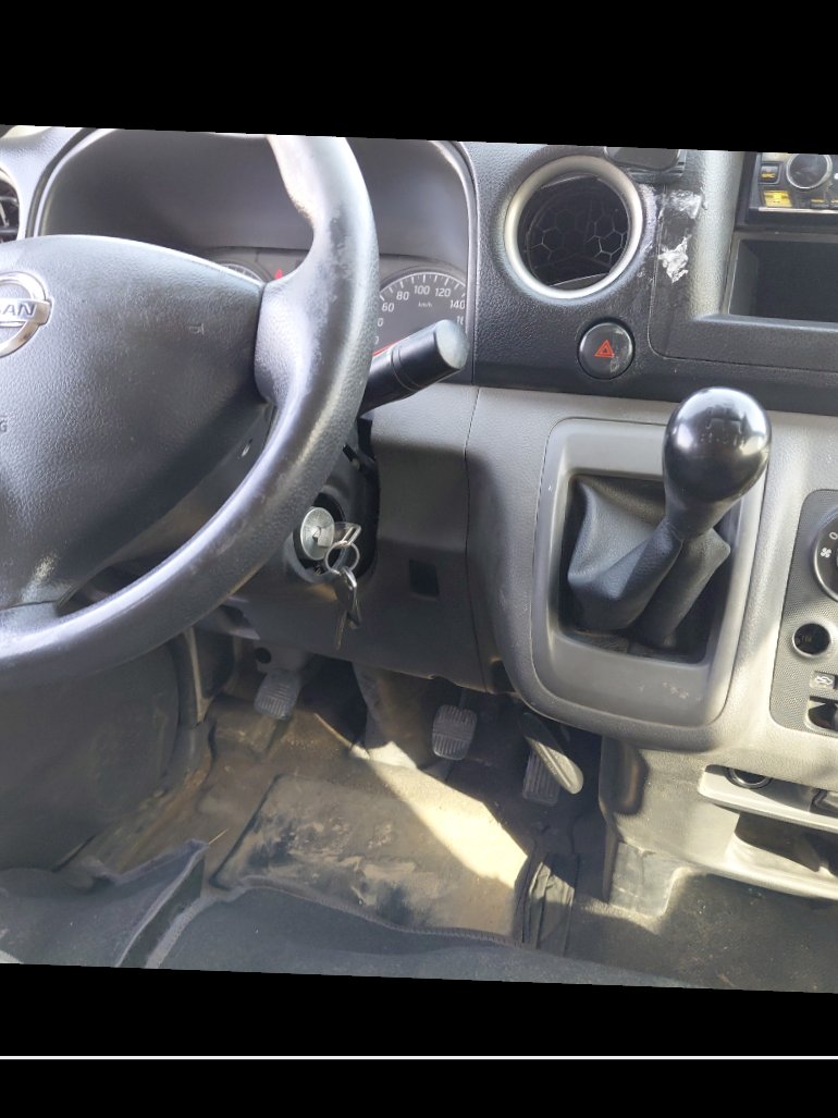 نيسان Urvan  2021 image