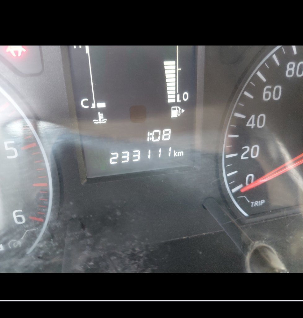 نيسان Urvan  2021 image