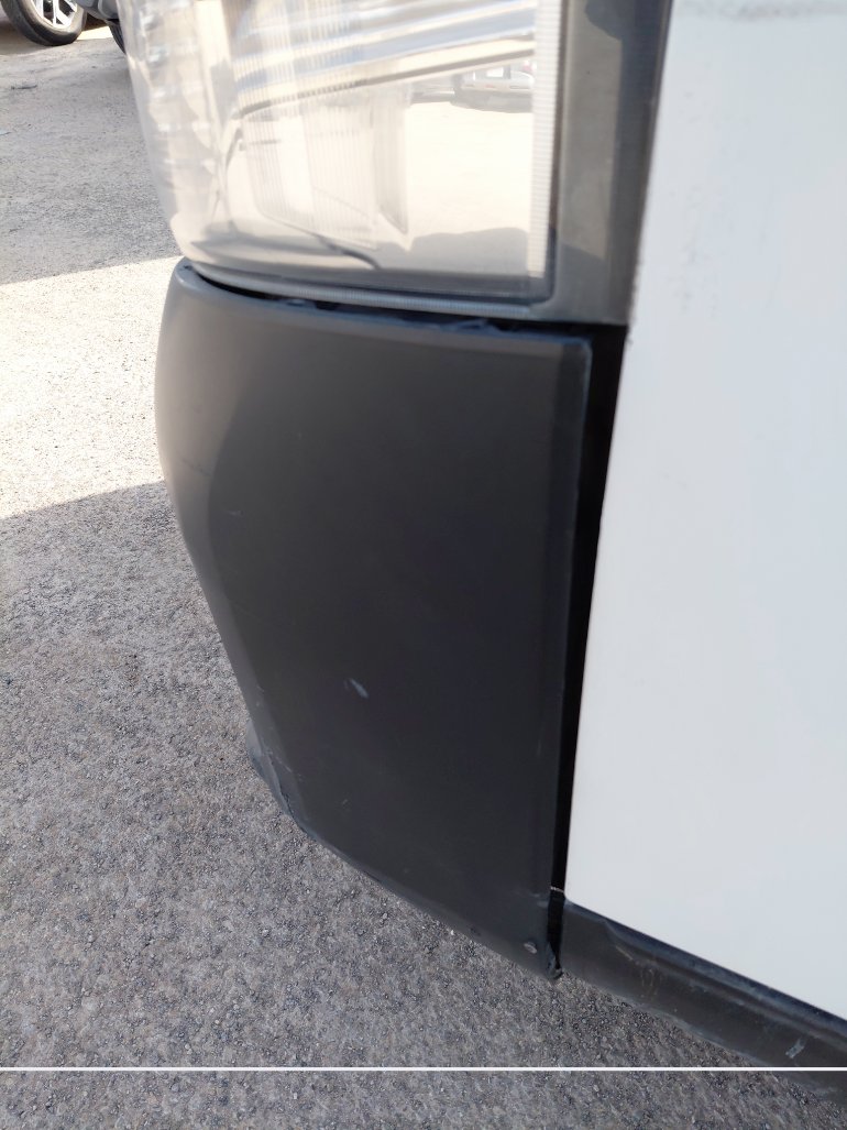 نيسان Urvan  2021 image