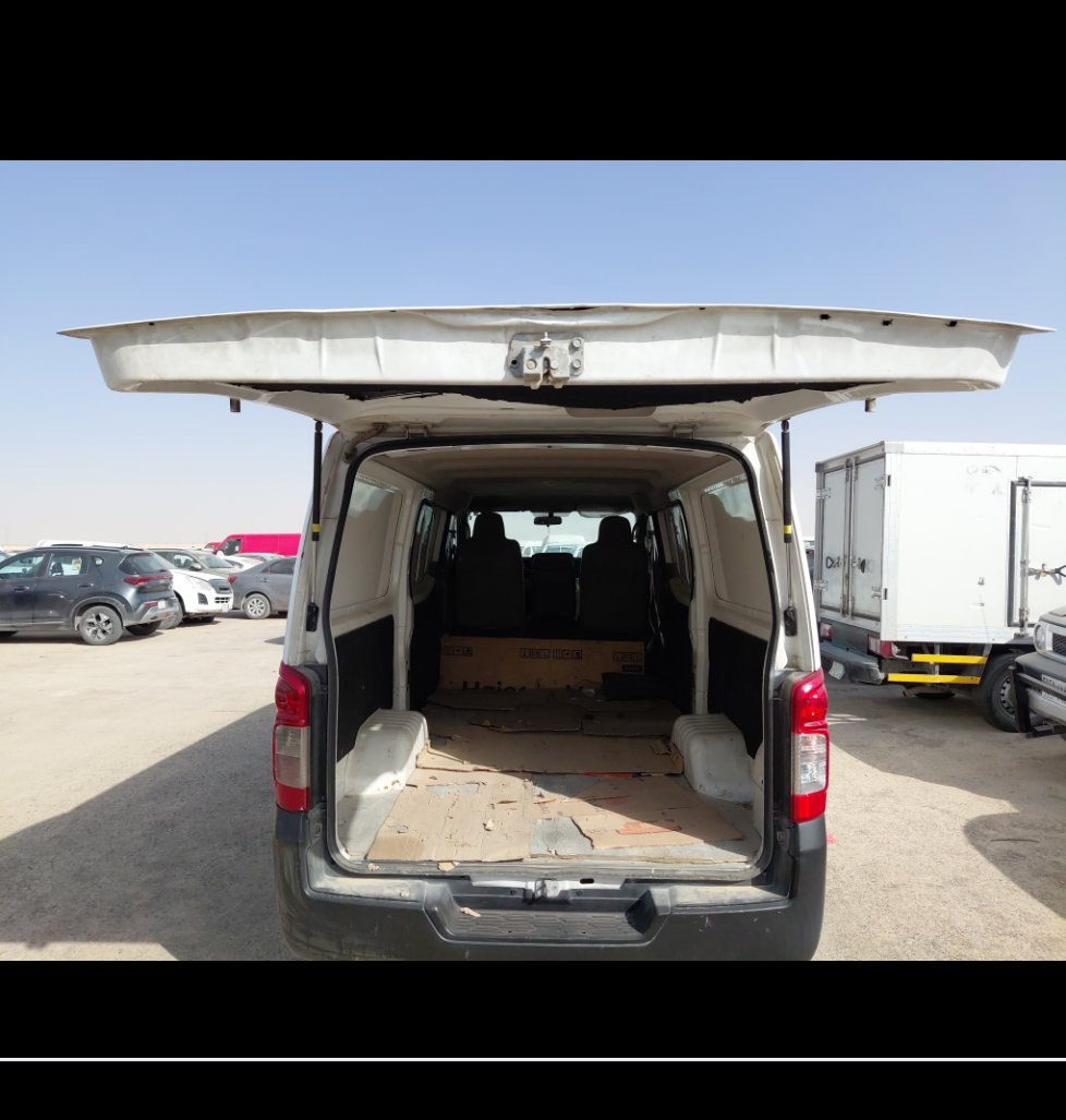 نيسان Urvan  2021 image