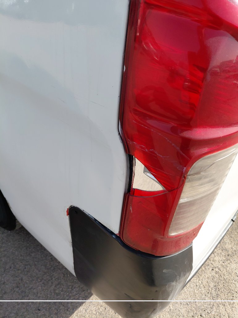 نيسان Urvan  2021 image