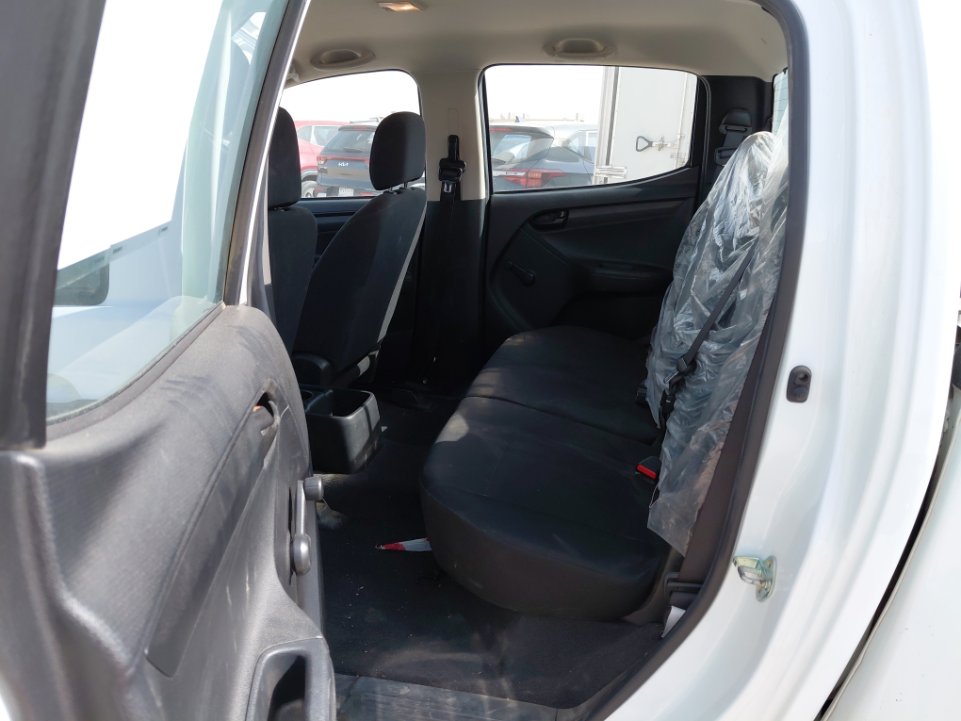 Isuzu D MAX 4x4 2024 image