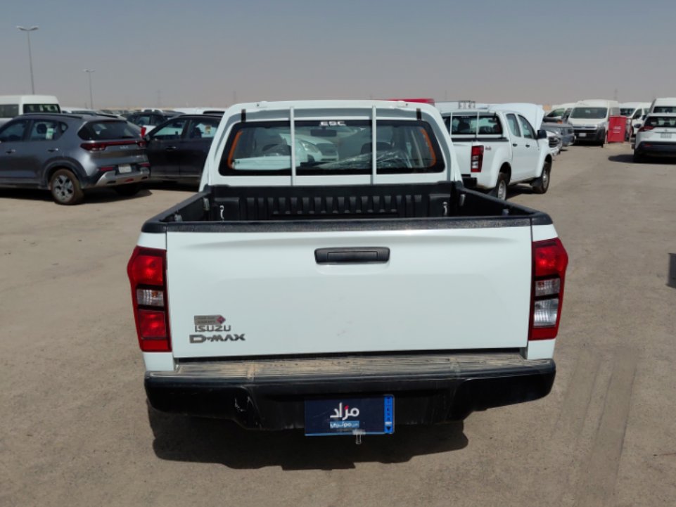 Isuzu D MAX 4x4 2024 image