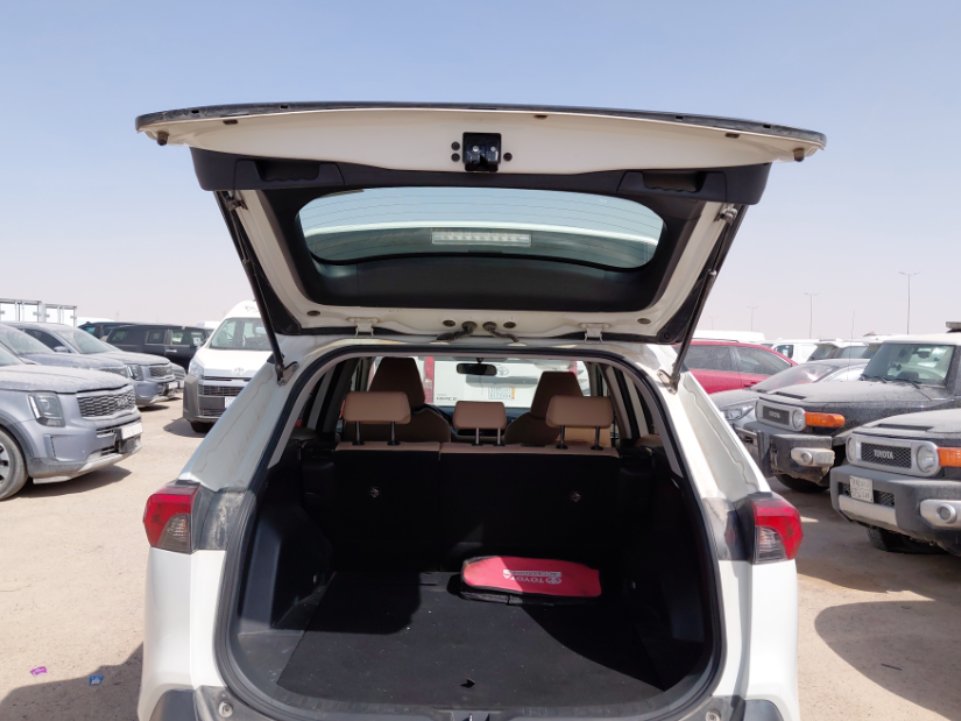 تويوتا راف فور AWD 2022 image