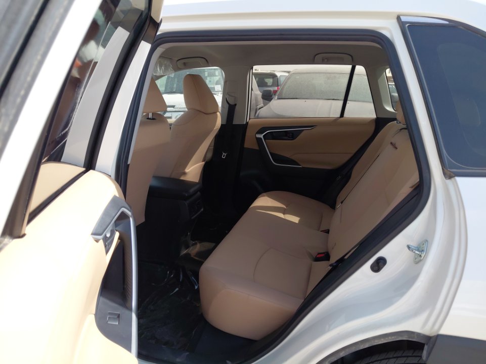 تويوتا راف فور AWD 2022 image