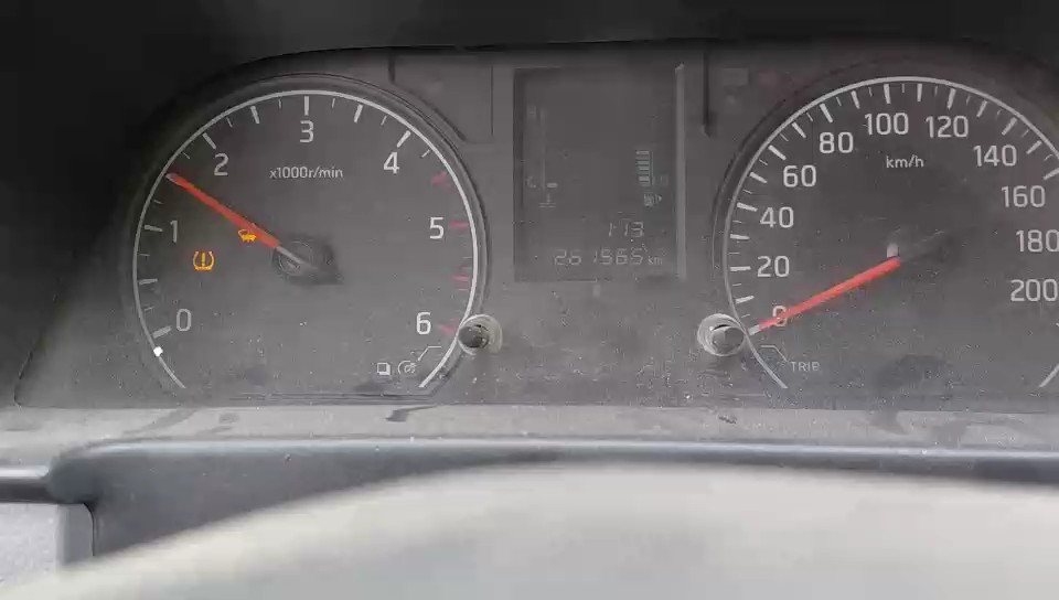 Nissan Urvan  2021 video