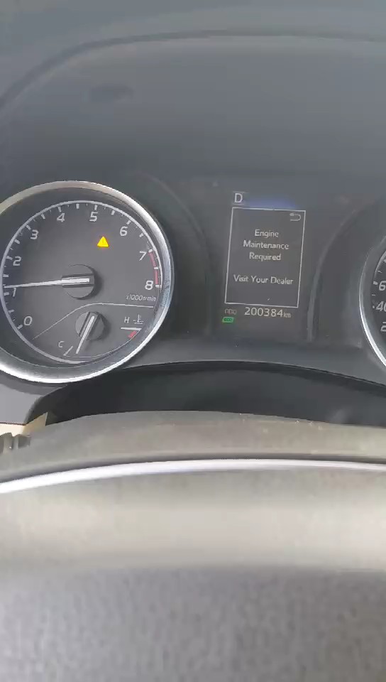 Toyota Camry LE 2020 video