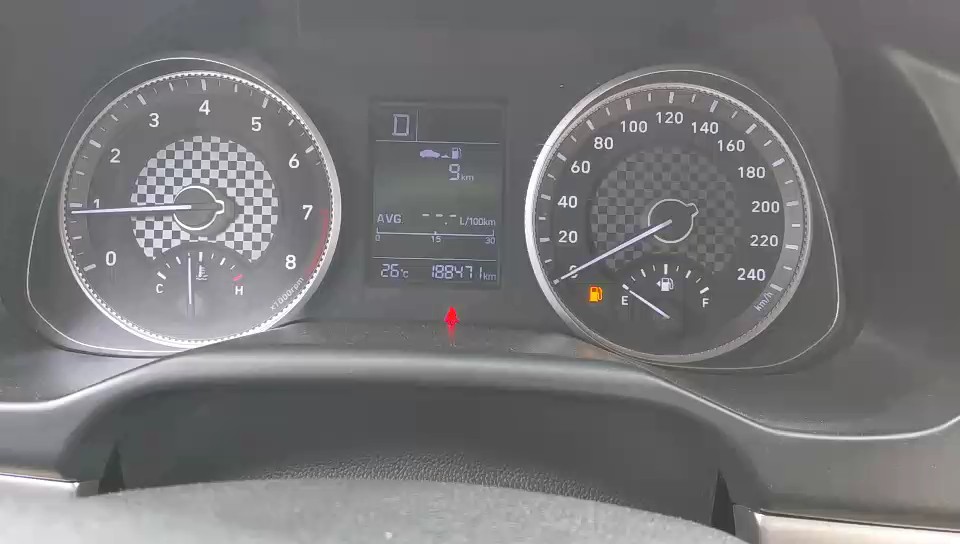 هيونداي إلنترا GL 2020 video