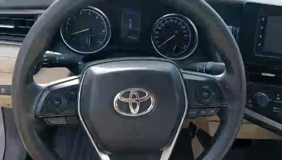 تويوتا كامري LE STD 2024 video