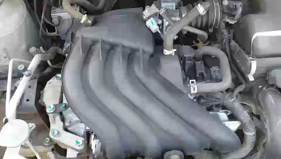 نيسان صني SV Comfort 2023 video