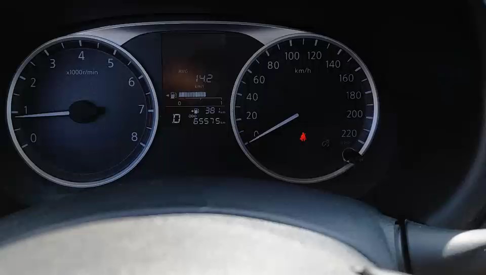 Nissan Kicks S - FWD 2024 video