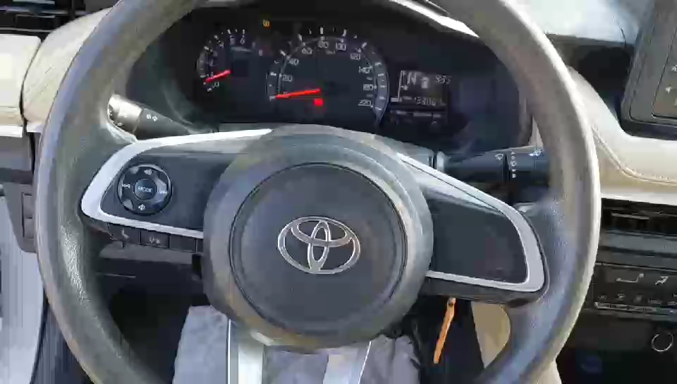 تويوتا يارس Y 2023 video