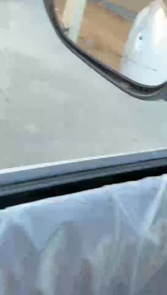 تويوتا كورولا كروس XLE HEV 2024 video