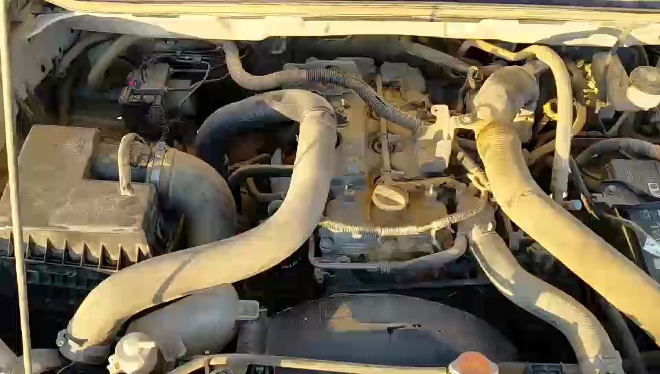 ايسوزو ديماكس 2x4 2021 video