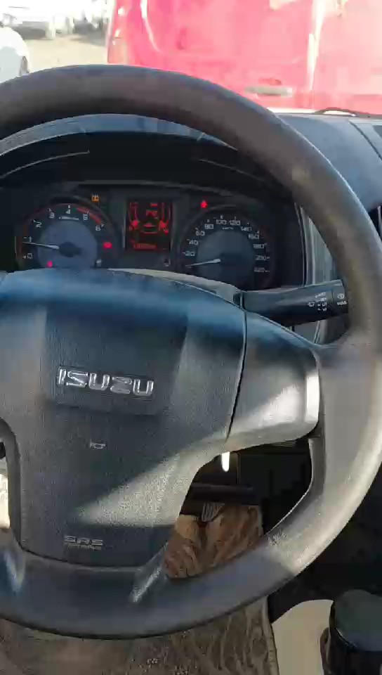 ايسوزو ديماكس 2x4 2020 video