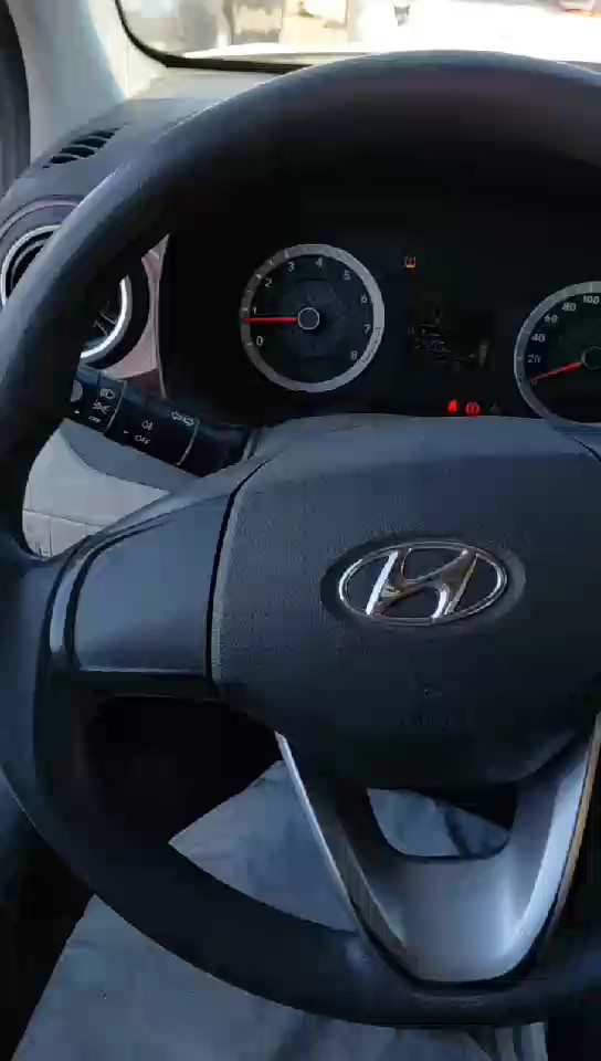 Hyundai i10 Grand FLEET 2022 video