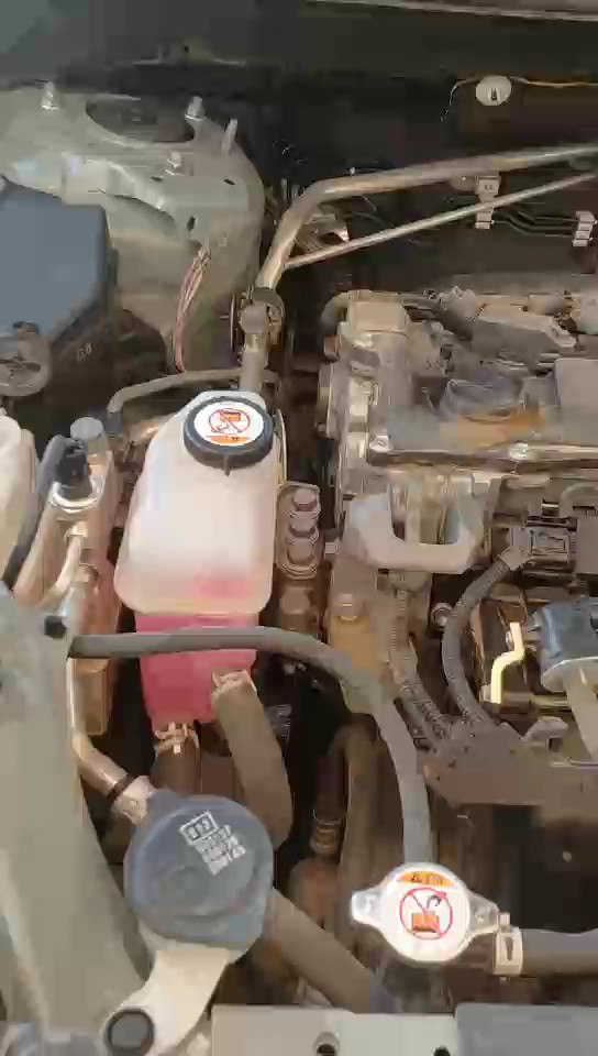 تويوتا راف فور LE HEV 2022 video