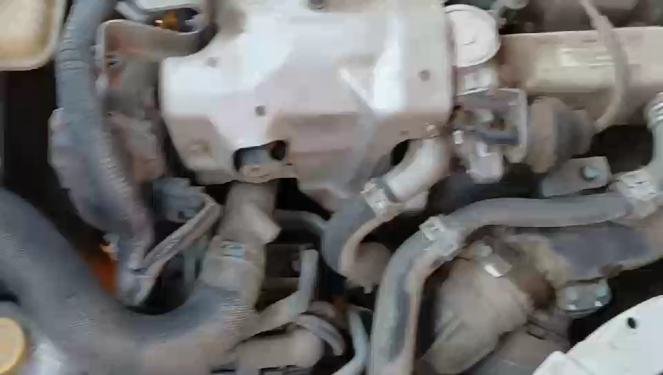 نيسان أورفان  2021 video