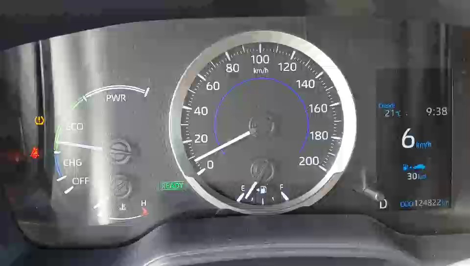 تويوتا كورولا كروس LE HEV  2021 video