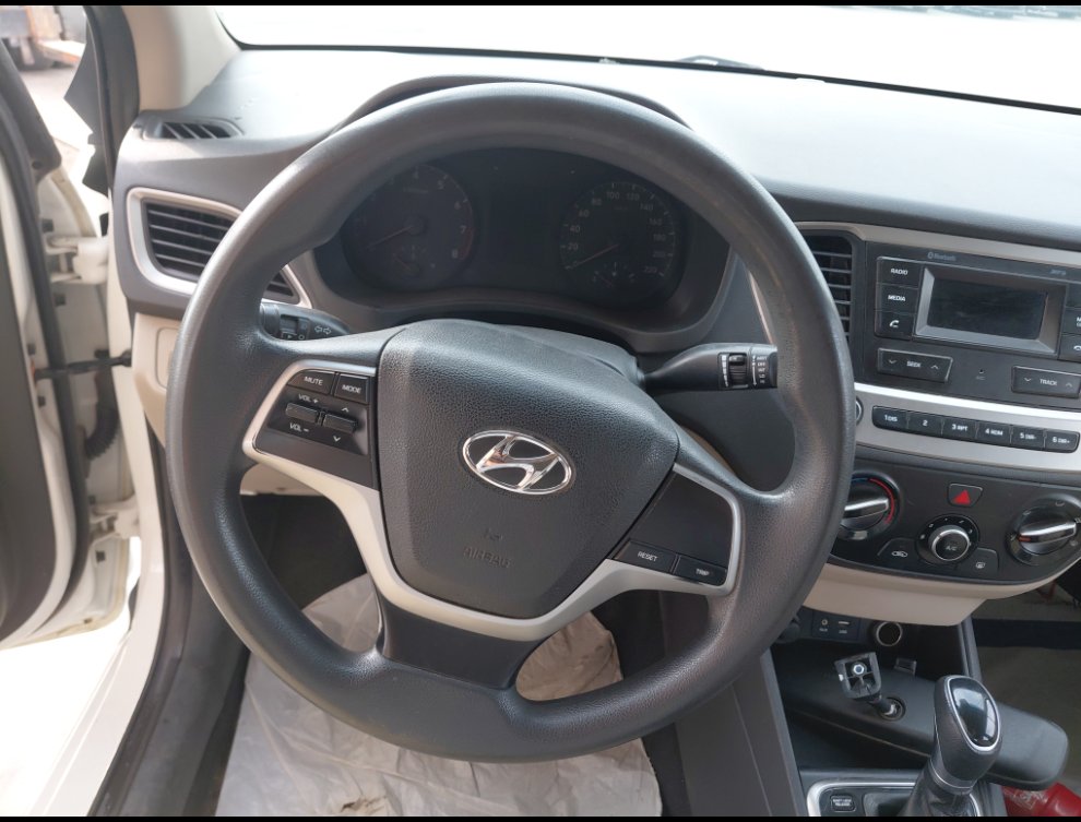 Hyundai Accent GL 2019 image