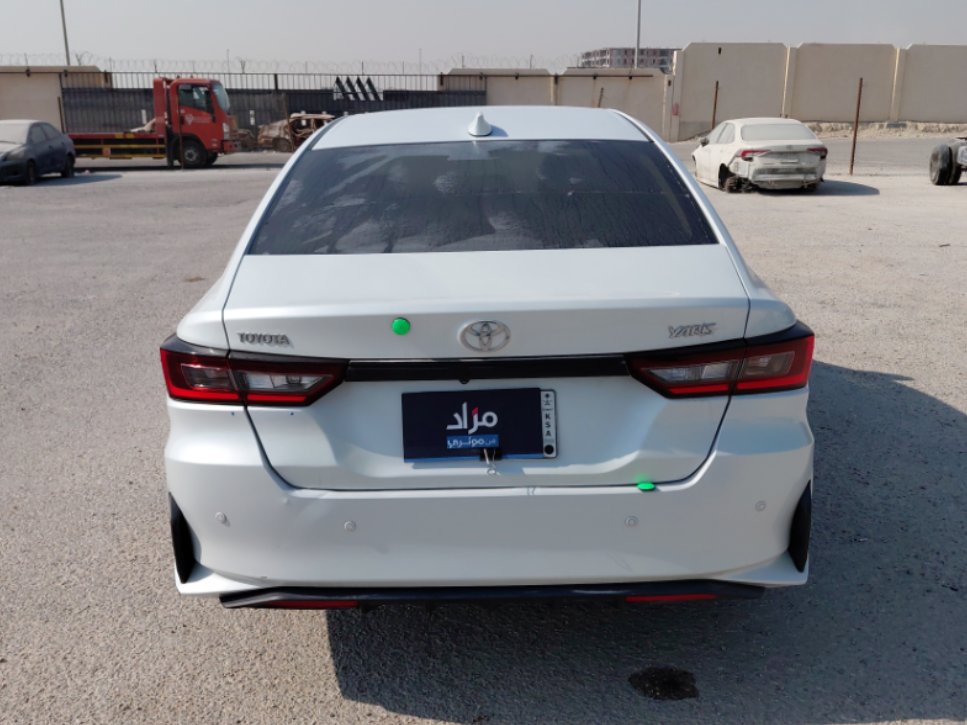 تويوتا يارس SD Y 2024 image