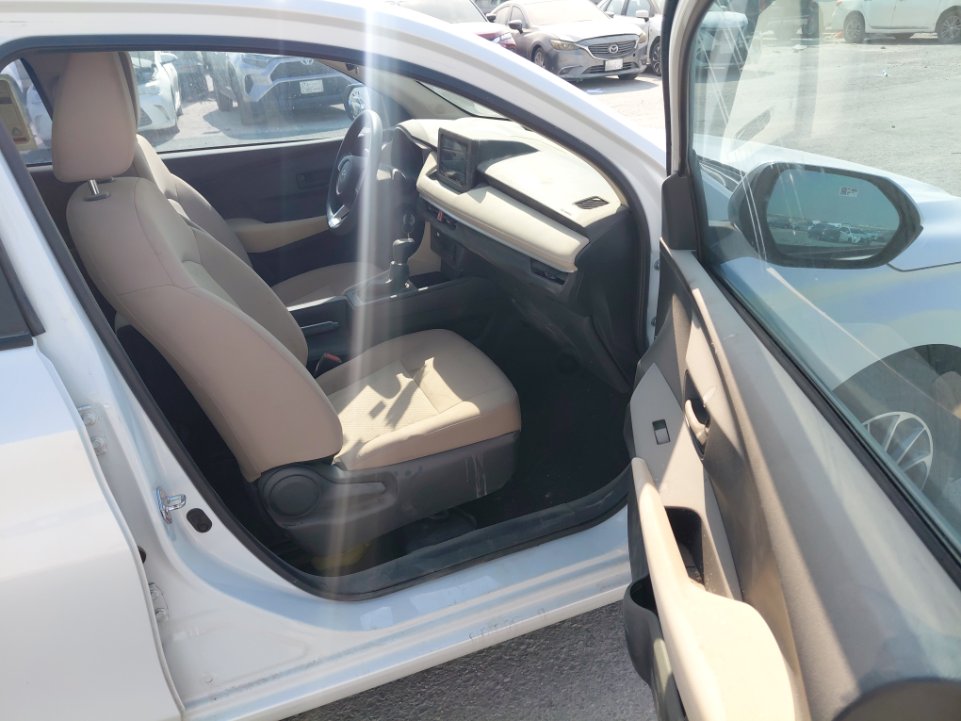 Toyota Yaris SD Y 2024 image