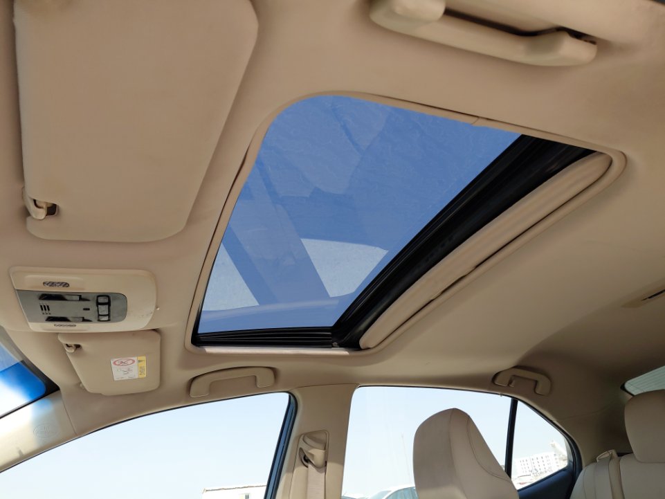 تويوتا كامري GLE HEV  2021 image