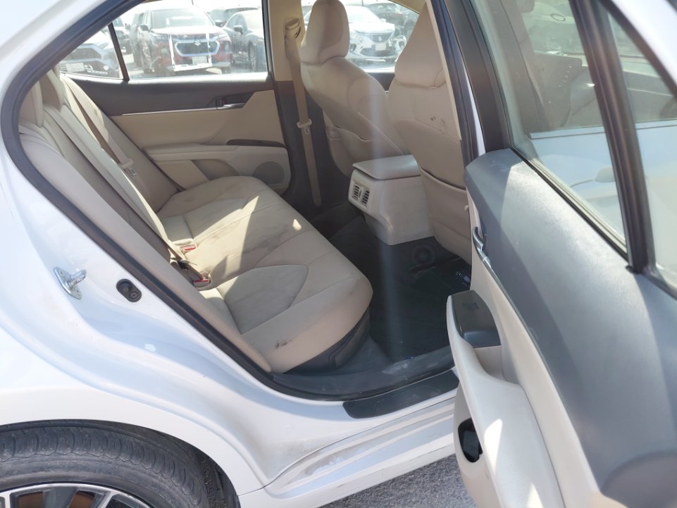 تويوتا كامري GLE HEV  2021 image