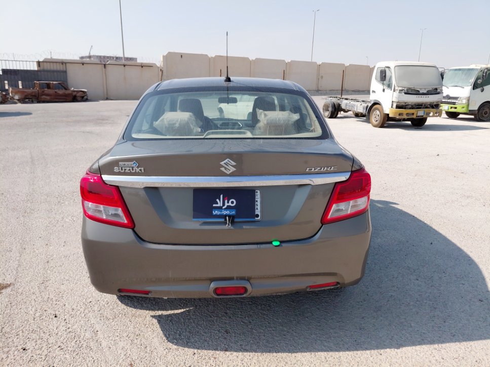 Suzuki DZIRE GL 2024 image