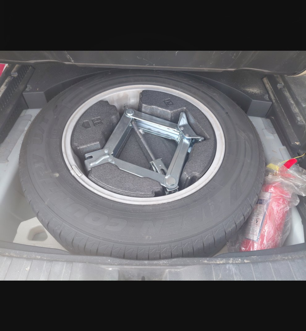 تويوتا راف فور LE 2021 image