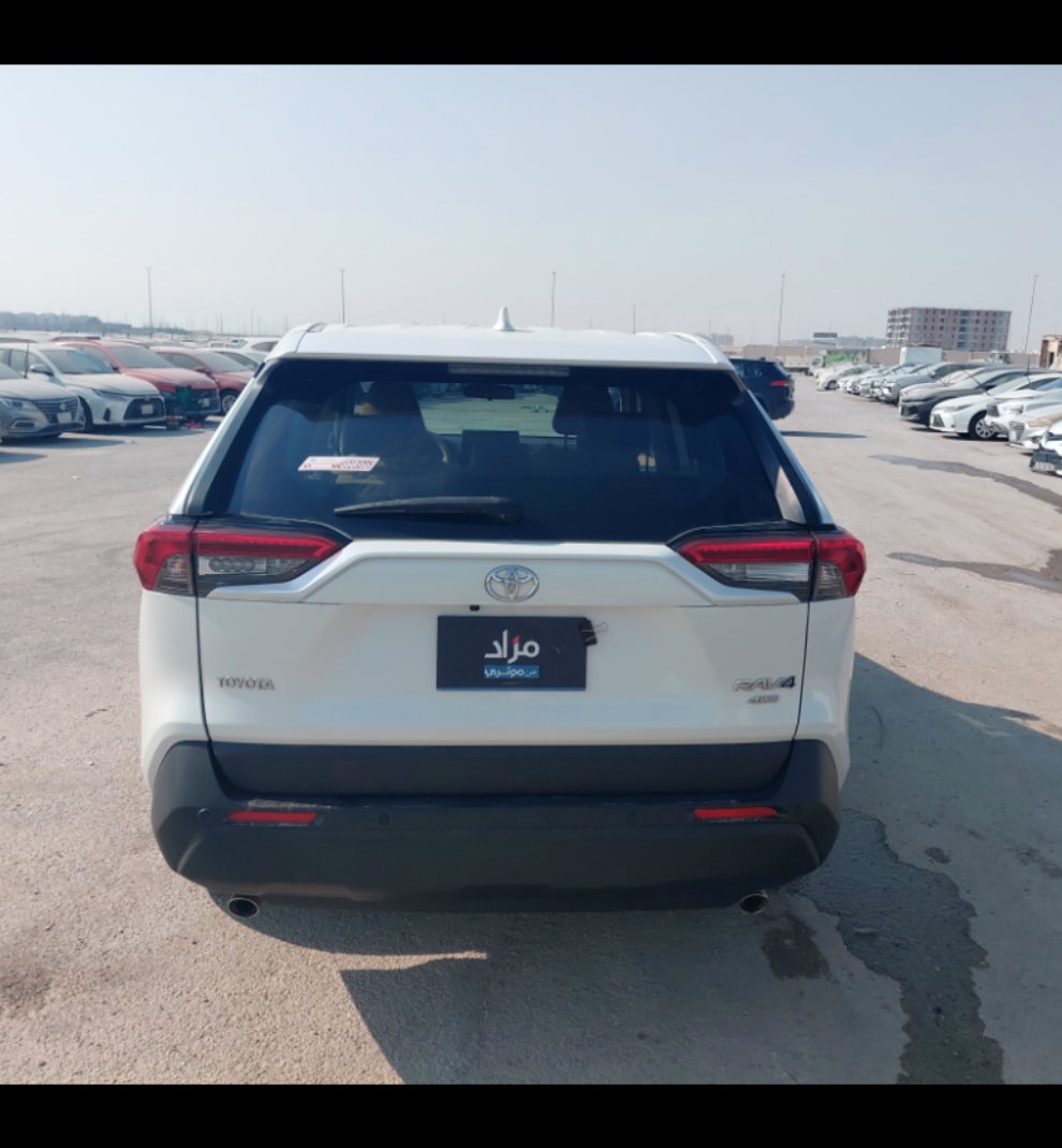 تويوتا راف فور LE 2021 image