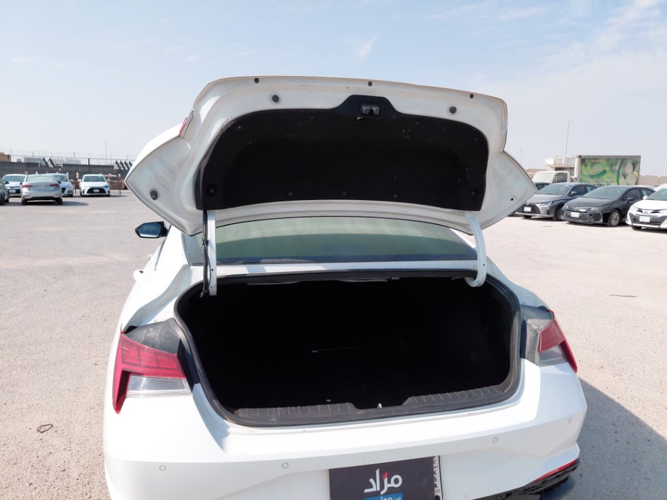 هيونداي إلنترا SMART PLUS 2021 image