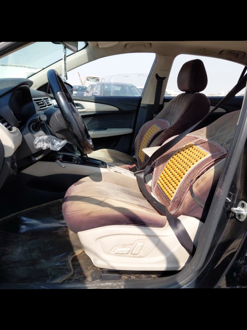 إم جي 5 LUX 2023 image