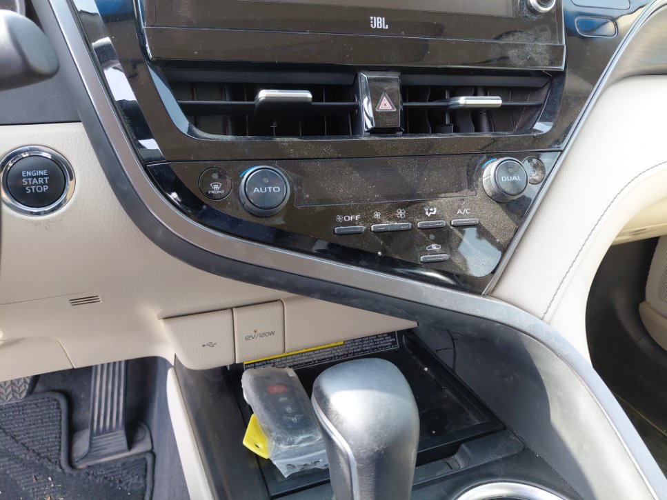 تويوتا كامري Grande 2022 image