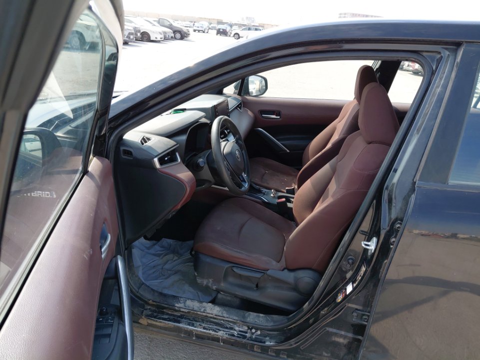 تويوتا كورولا كروس LE HEV 4X2 2021 image