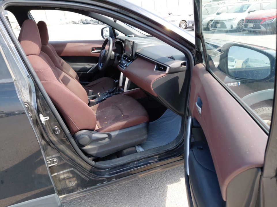 تويوتا كورولا كروس LE HEV 4X2 2021 image