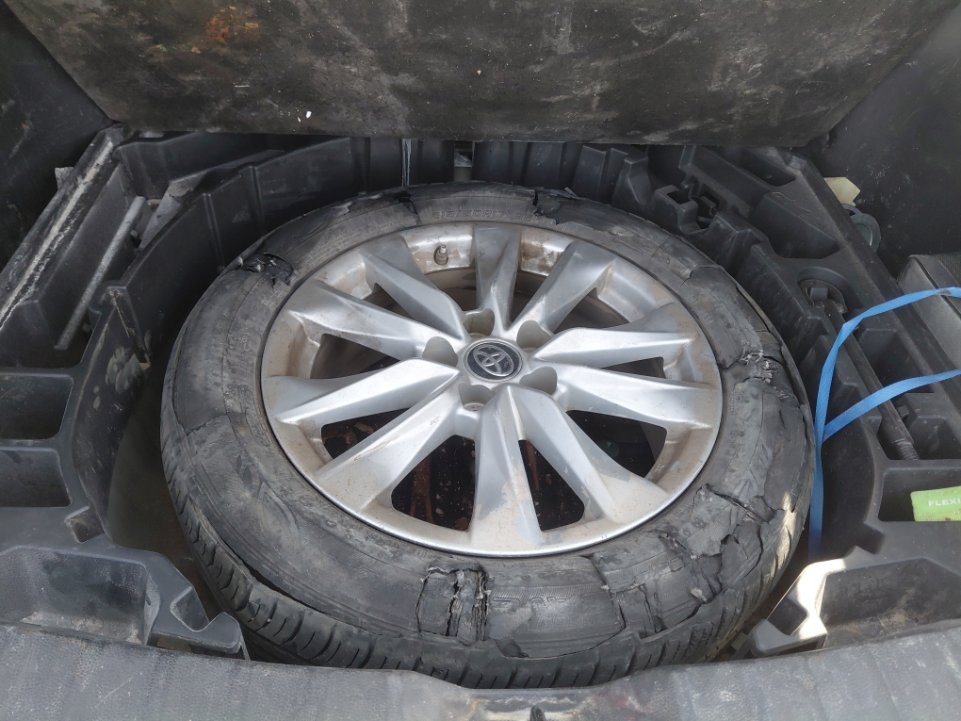 تويوتا كورولا كروس LE HEV 4X2 2021 image