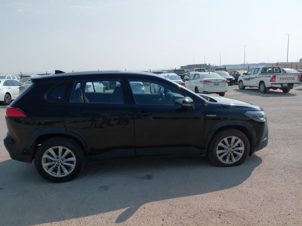 تويوتا كورولا كروس LE HEV 4X2 2021 image