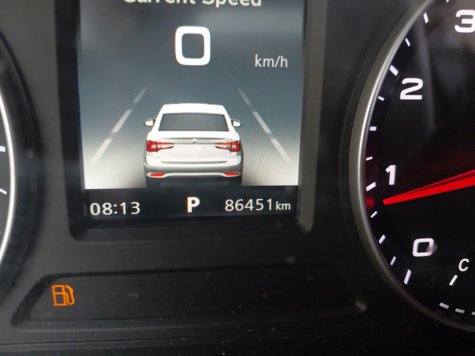 إم جي 5 LUX 2023 image