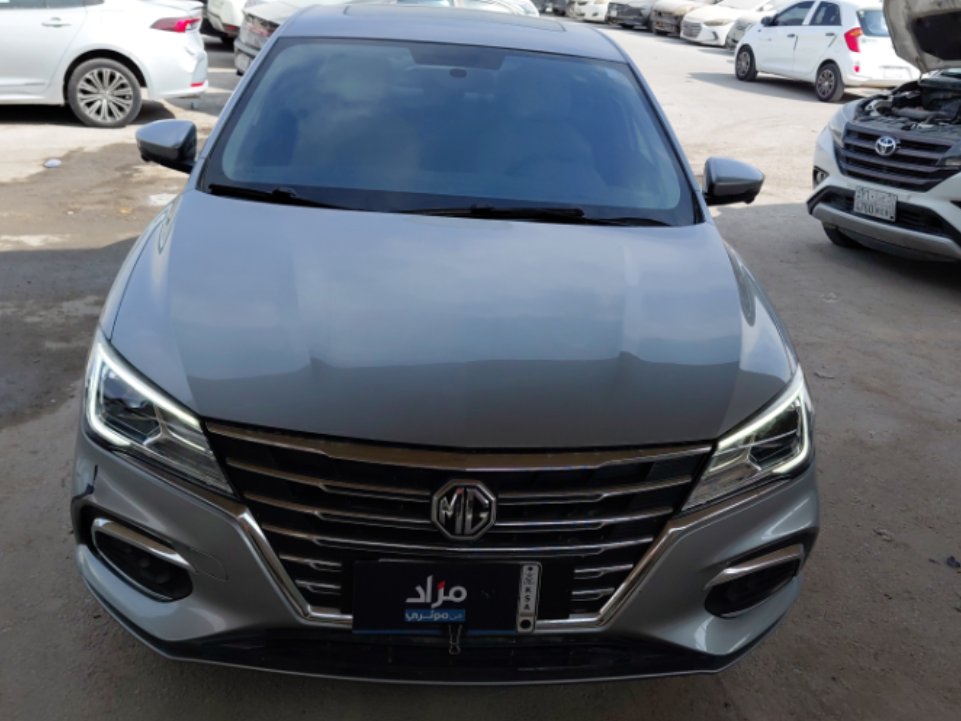 إم جي 5 LUX 2023