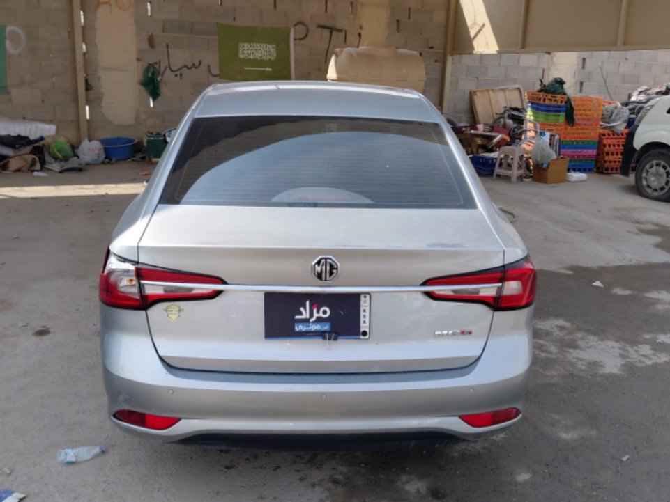 إم جي 5 LUX 2023 image