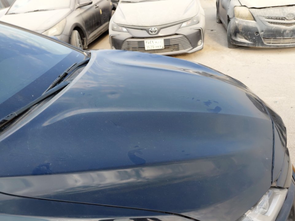 Toyota Camry LE 2020 image