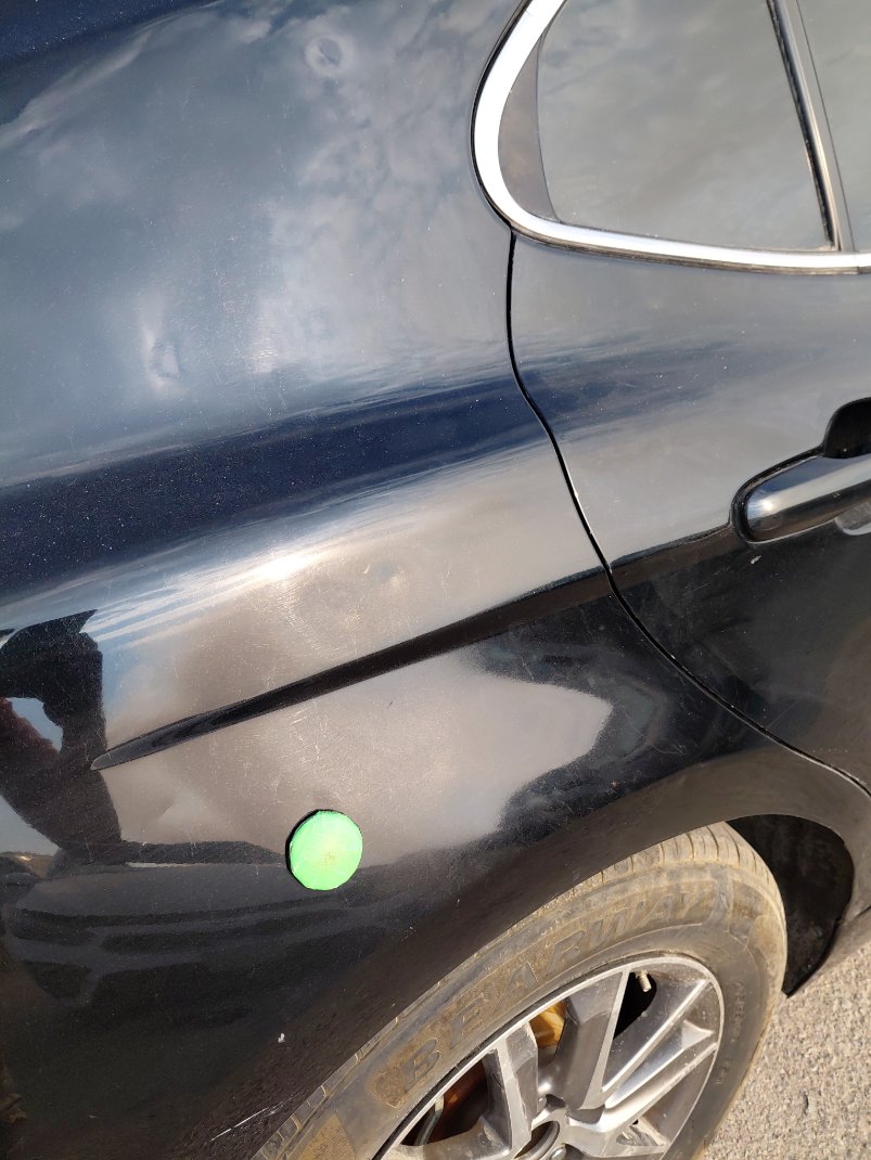 Toyota Camry LE 2020 image