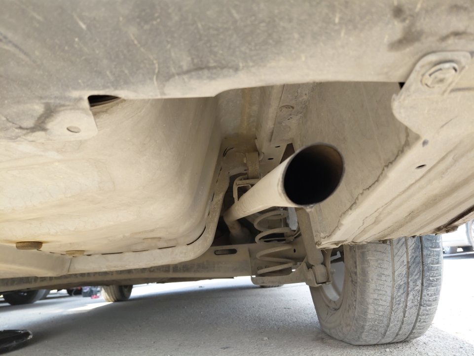 تويوتا يارس SD Y 2023 image