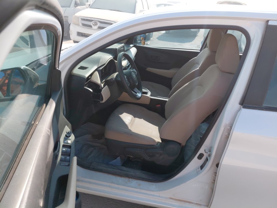 تويوتا يارس SD Y 2023 image