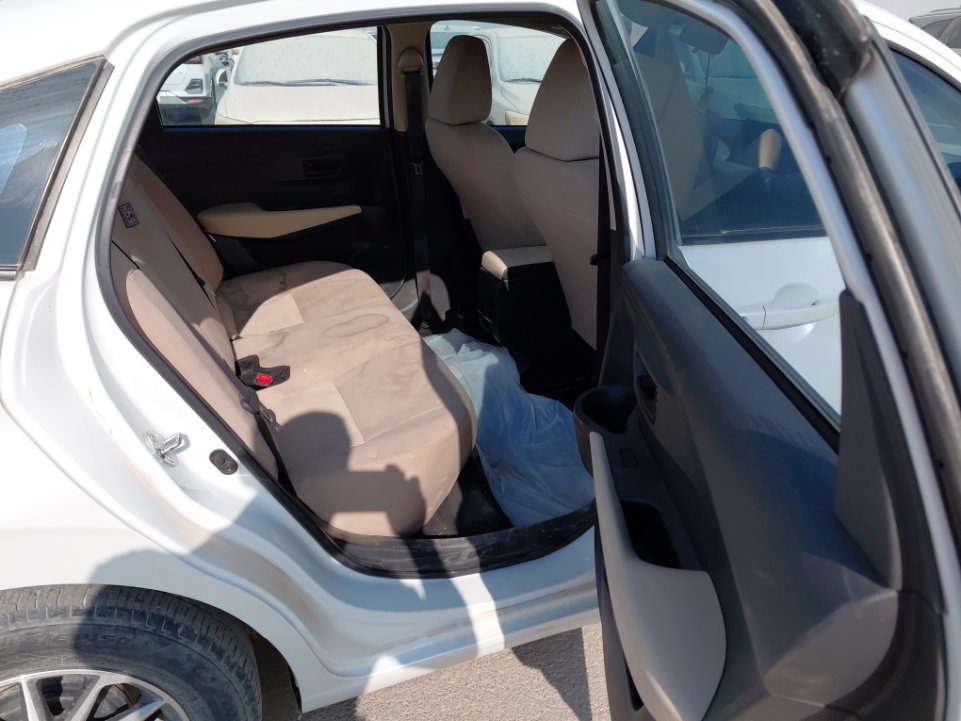 تويوتا يارس SD Y 2023 image