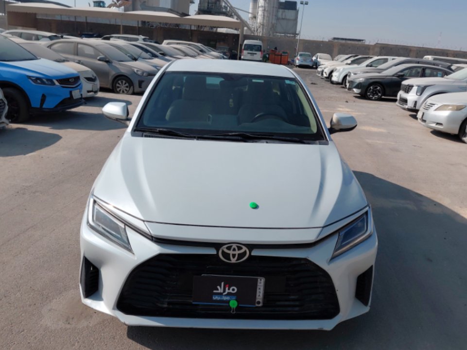 تويوتا يارس SD Y 2023