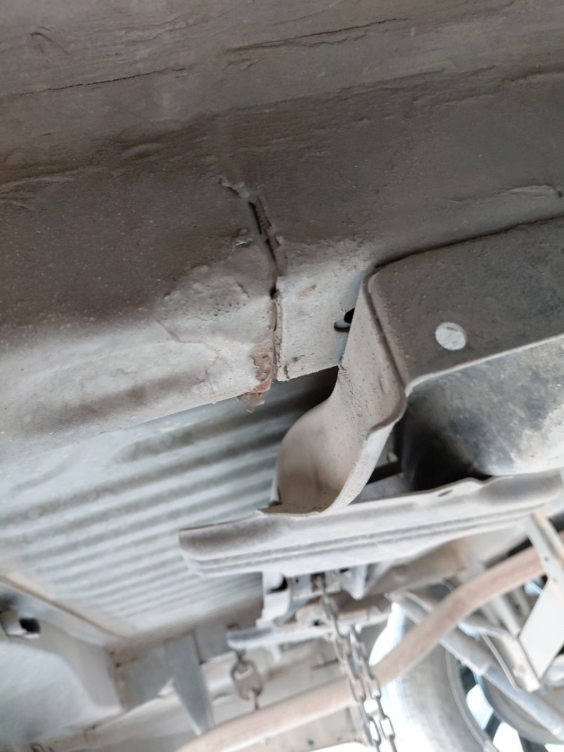 تويوتا راش GL 75 -  Sports 2021 image