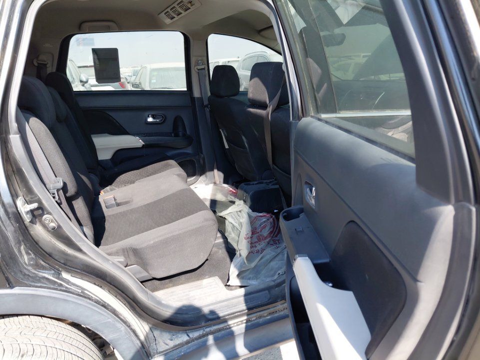 تويوتا راش GL 75 -  Sports 2021 image